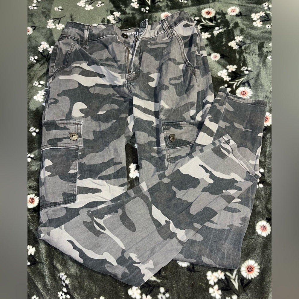 Camo cargo pants